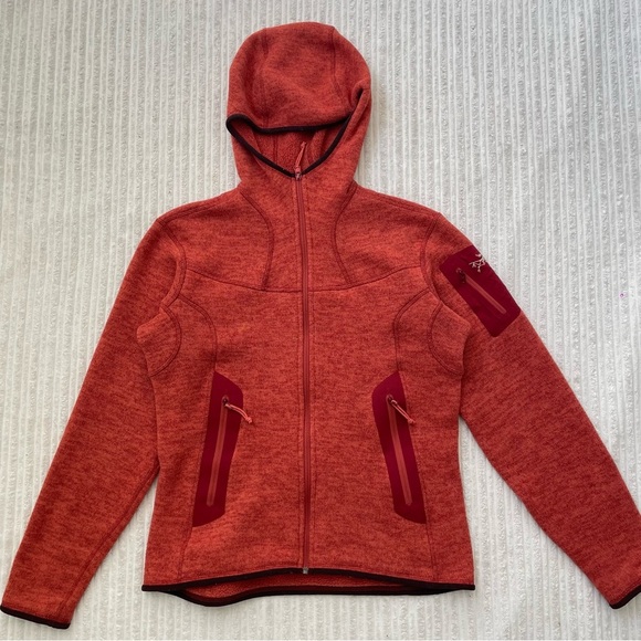 Arc'teryx Jackets & Blazers - Vintage Arc’teryx Women’s Covert Polartec Full Zip Fleece Hoody | Size M